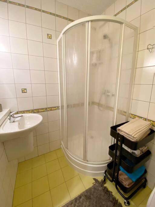 Cozy And Warm Apartment In The Heart Of Karlsbad 外观 照片